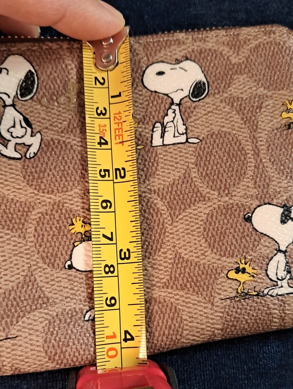 Coach × Peanuts Snoopy Wristlet - Picture 8 of 8